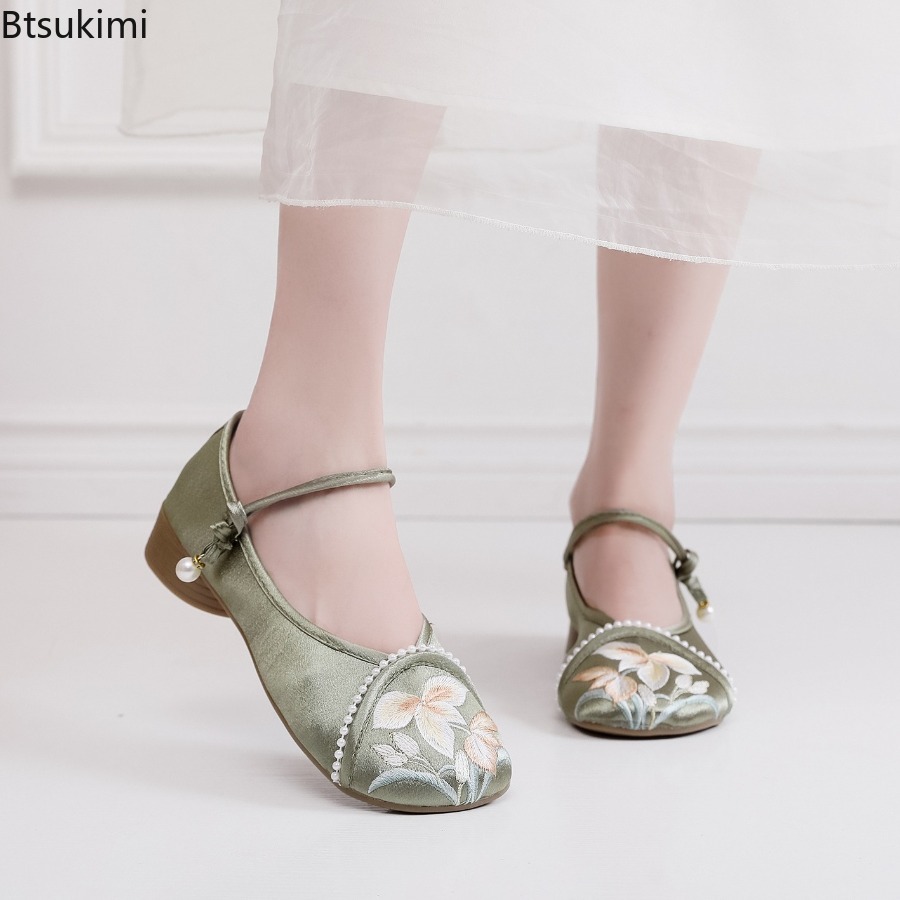 Ethnic And Fashion - Chaussures pour femmes à talons bas