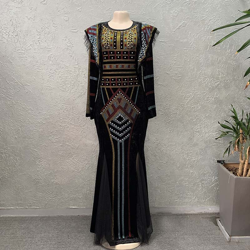 Bazin – robe longue en velours - Ethnic Fashion House avis et prix