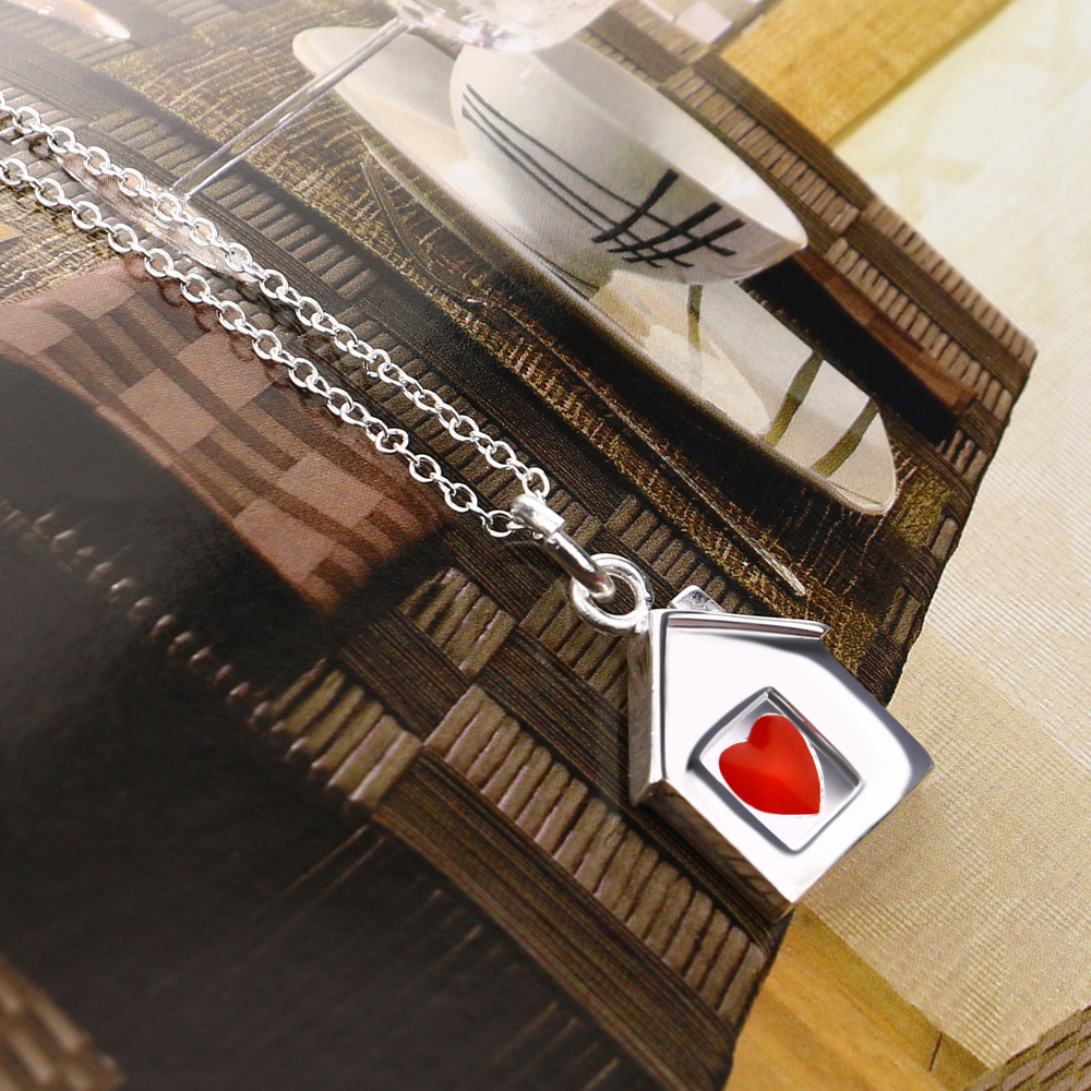 Collier pendentif maison en ar - Ethnic Fashion House avis et prix