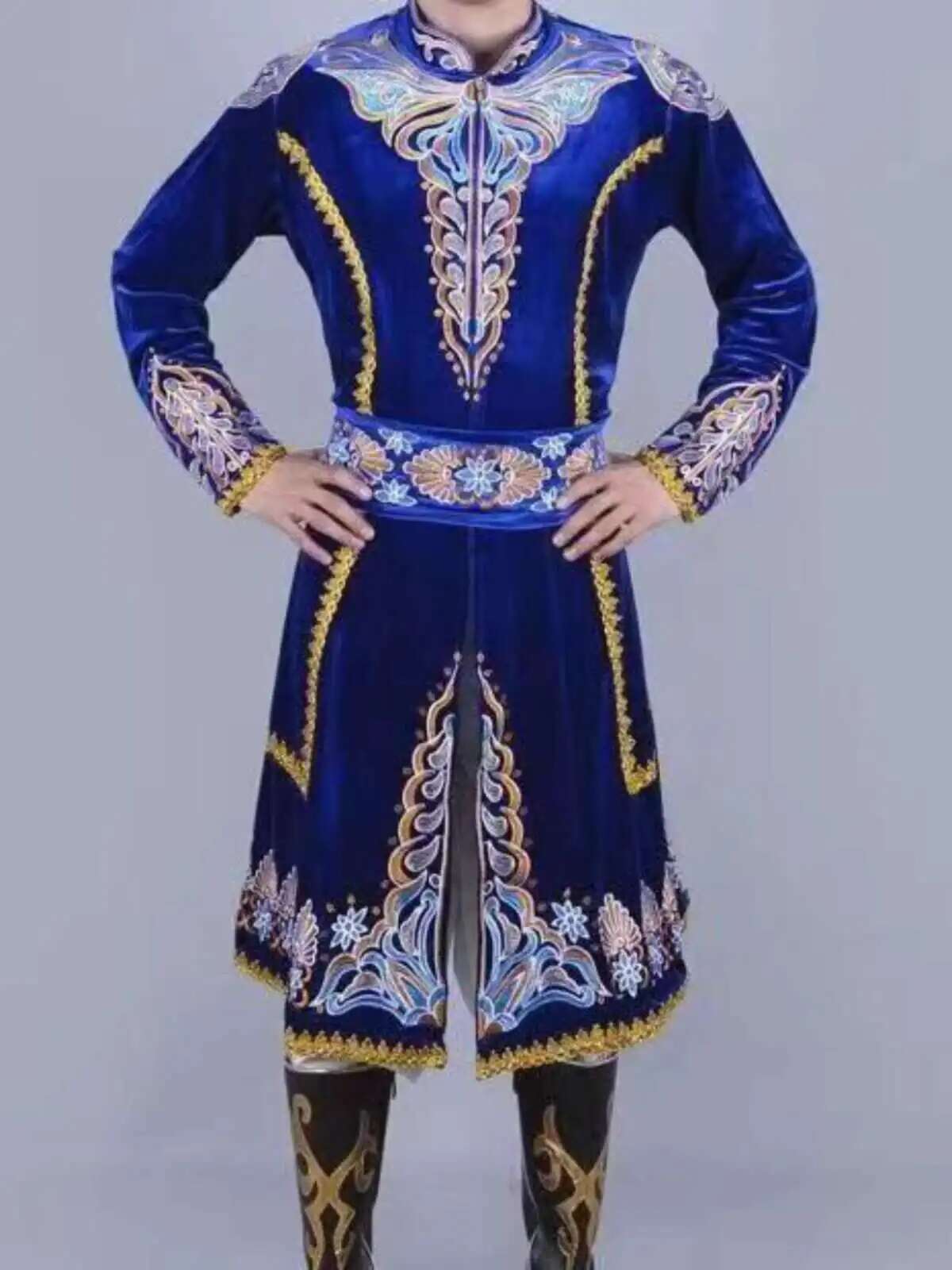Vêtements de danse du Xinjiang - Ethnic Clothing & Online Fashion Store Khaadi Pk avis et prix