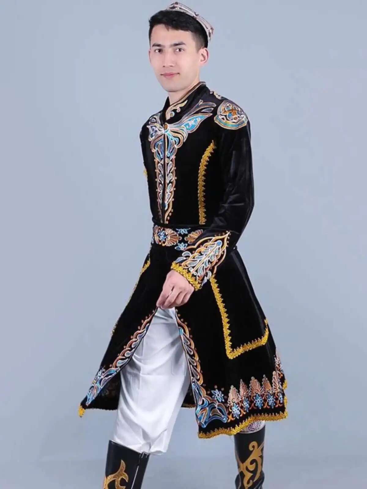 Vêtements de danse du Xinjiang - Ethnic Clothing & Online Fashion Store Khaadi Pk avis et prix